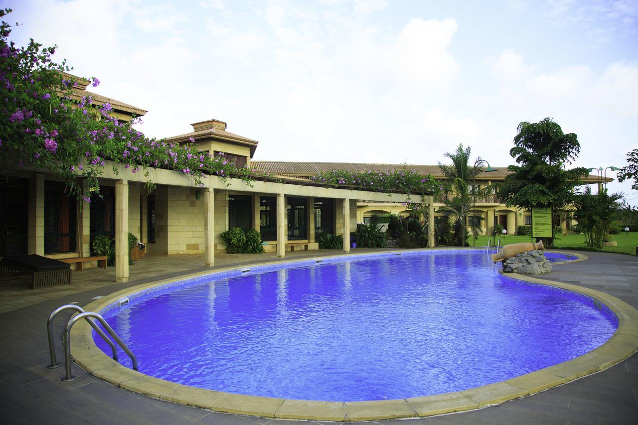 Hotel Sol Beni Абиджан Экстерьер фото