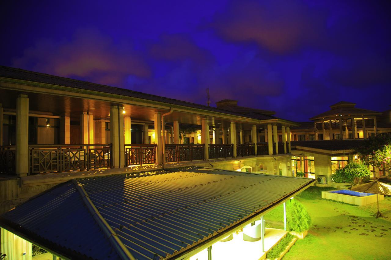 Hotel Sol Beni Абиджан Экстерьер фото