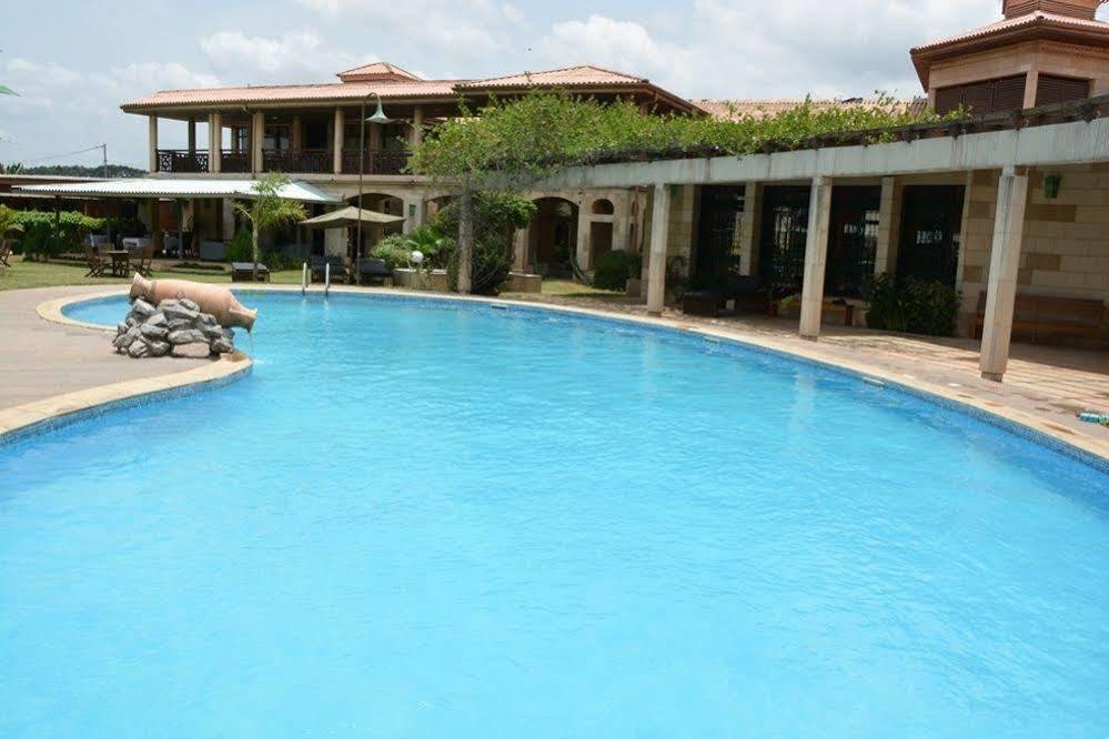 Hotel Sol Beni Абиджан Экстерьер фото